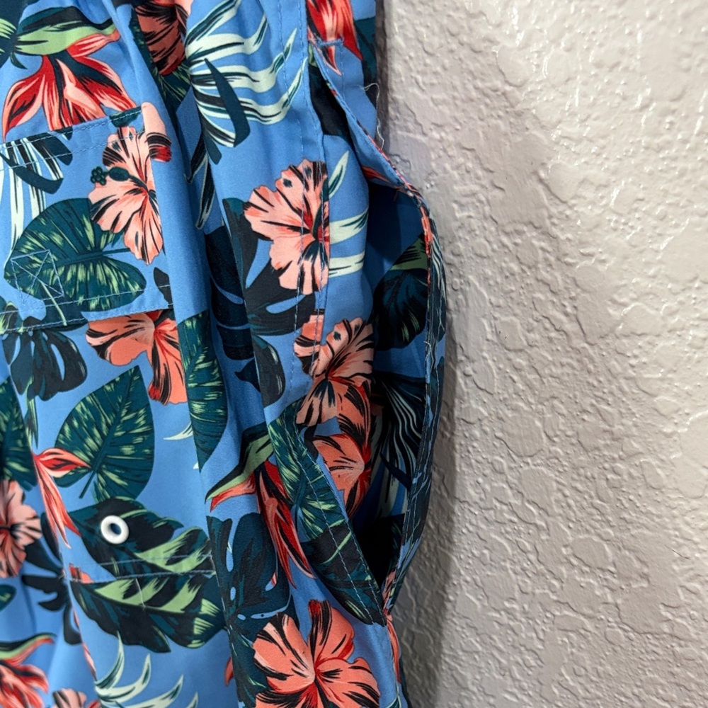 St.John’s Bay, size 2XLT,Floral Blue Men's Swim Shorts - Picture 7 of 17